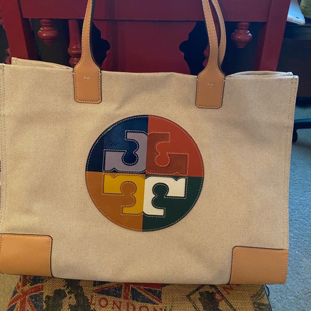 Tory Burch purse